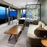 Hotel The Cettia 4*