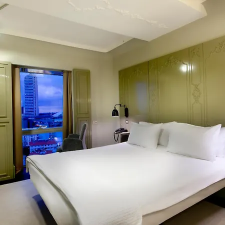 The Cettia 4*
