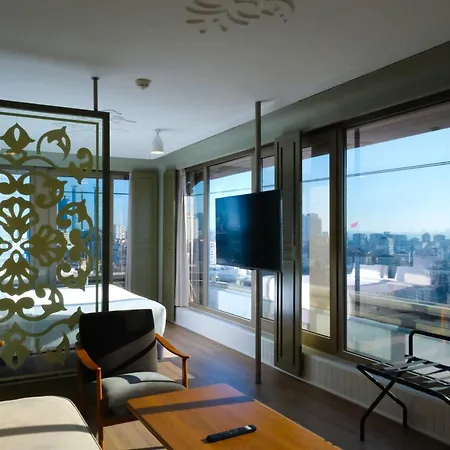 The Cettia Hotel 4*